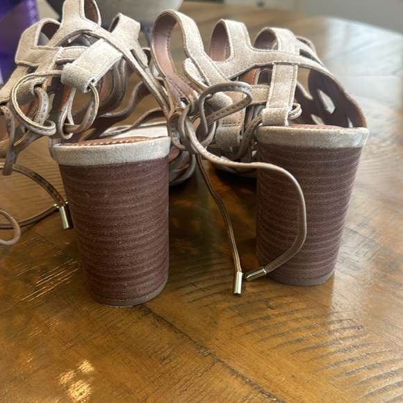 Franco Sarto Suede Sandle - Picture 3 of 5